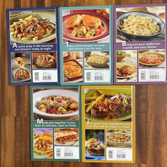 Campbell’s Recipe Hardback Book Bundle EUC - Picture 2 of 12